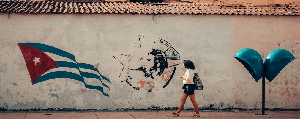 Graffiti représentant un drapeau cubain
